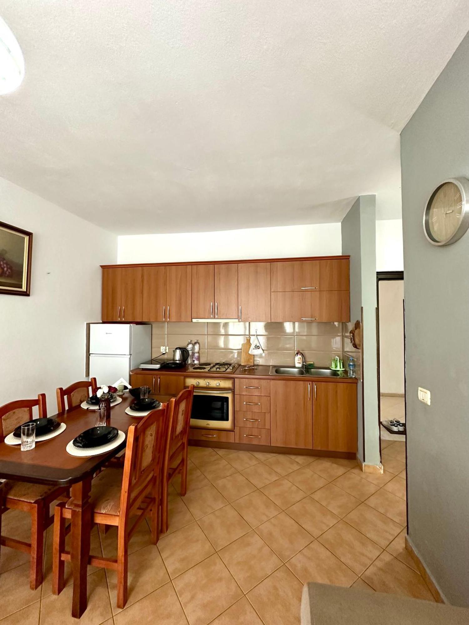 Apartment Ermest ,Kavaje Rock Durrës 외부 사진