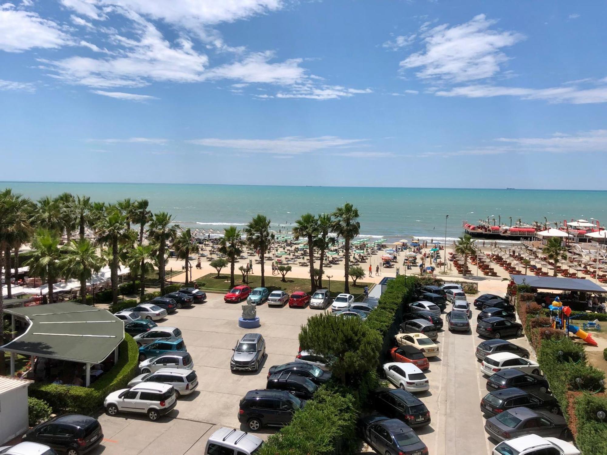 Apartment Ermest ,Kavaje Rock Durrës 외부 사진